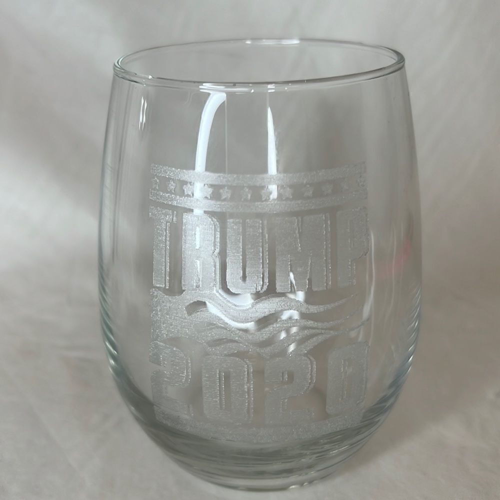 Trump 2020 16 Ounces Drinking Clear Glass 2 1/2 Inches Diameter 4 1/4 Inch Tall